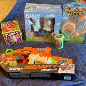 Insanity Horrorfire Blaster - Orange and White